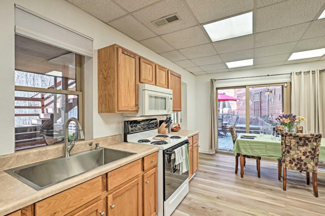 Asheville Mountain Getaway With Patio And Koi Pond! מראה חיצוני תמונה