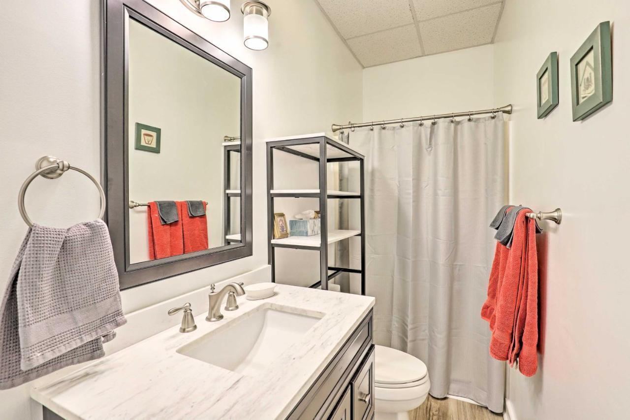 Asheville Mountain Getaway With Patio And Koi Pond! מראה חיצוני תמונה
